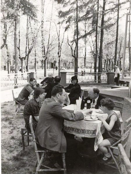 В парке Сокольники 1947г.
