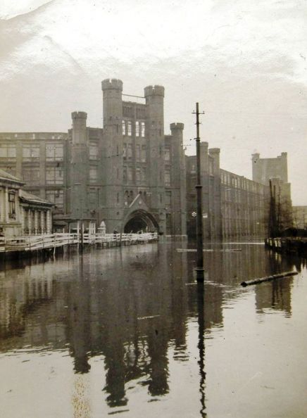 Наводнение на Электрозаводской улице 1947г.