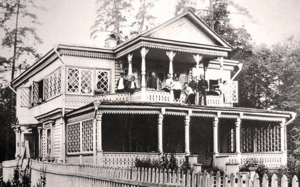 Измайлово. Царская пасека. Общежитие.  1924 год.