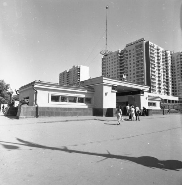 Станция метро «Сокольники» 1984г.
