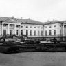 Дворец  со  стороны  регулярного  парка.1920-1930  годы