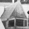 Оригинальный дом с покатой крышей в Новогирееве 1927г.
